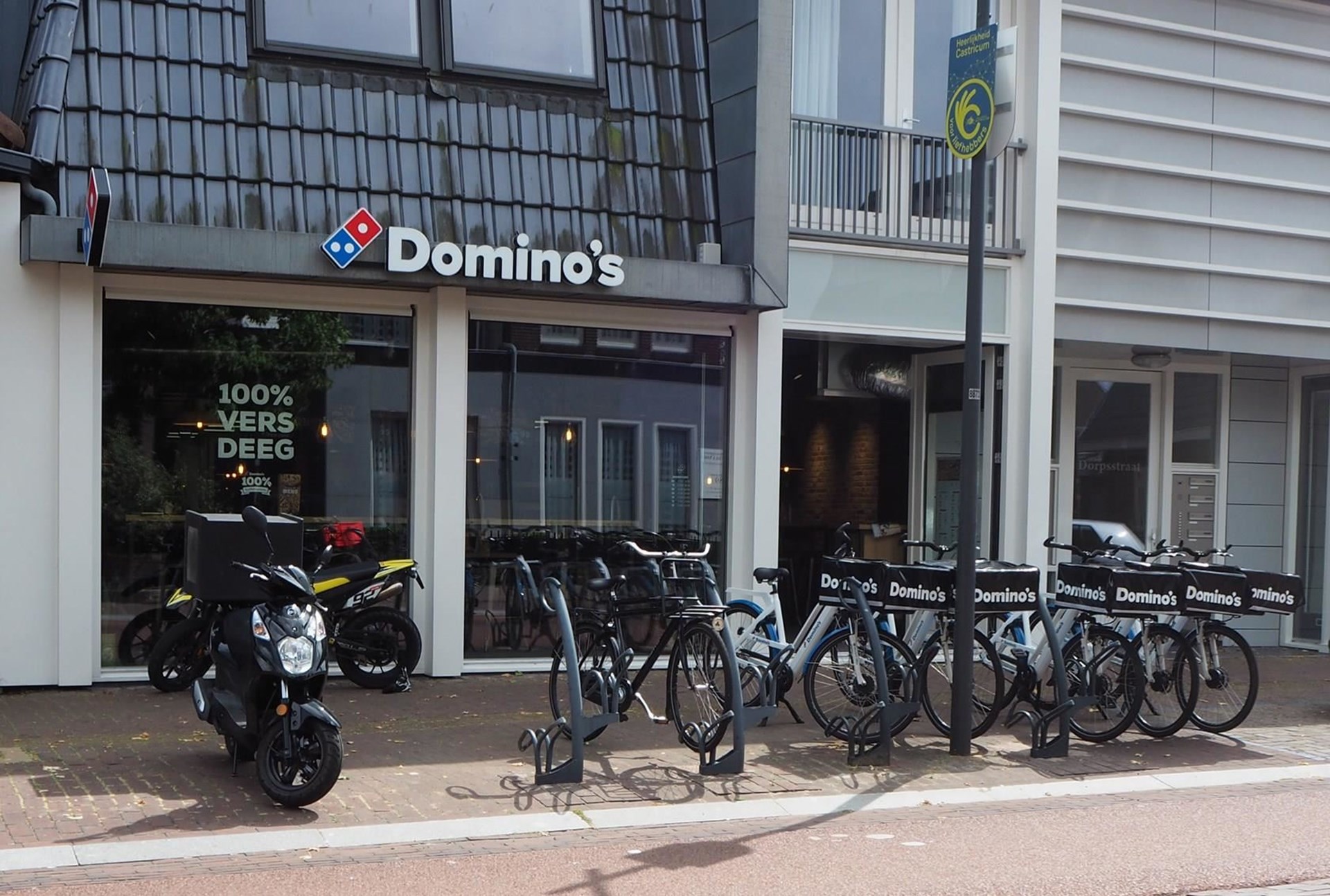Domino's Pizza Castricum banner